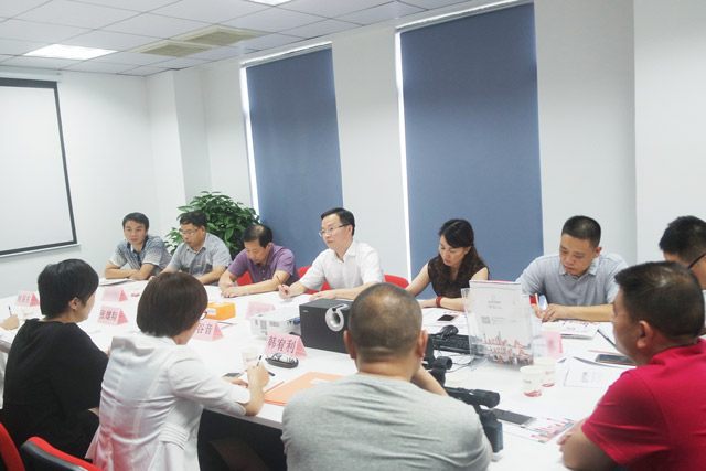 东方龙商务接待数十批湖南省市、县政府考察团,全面交流委托招商引资合作 东方龙商务接待数十批湖南省市、县政府考察团,全面交流委托招商引资合作